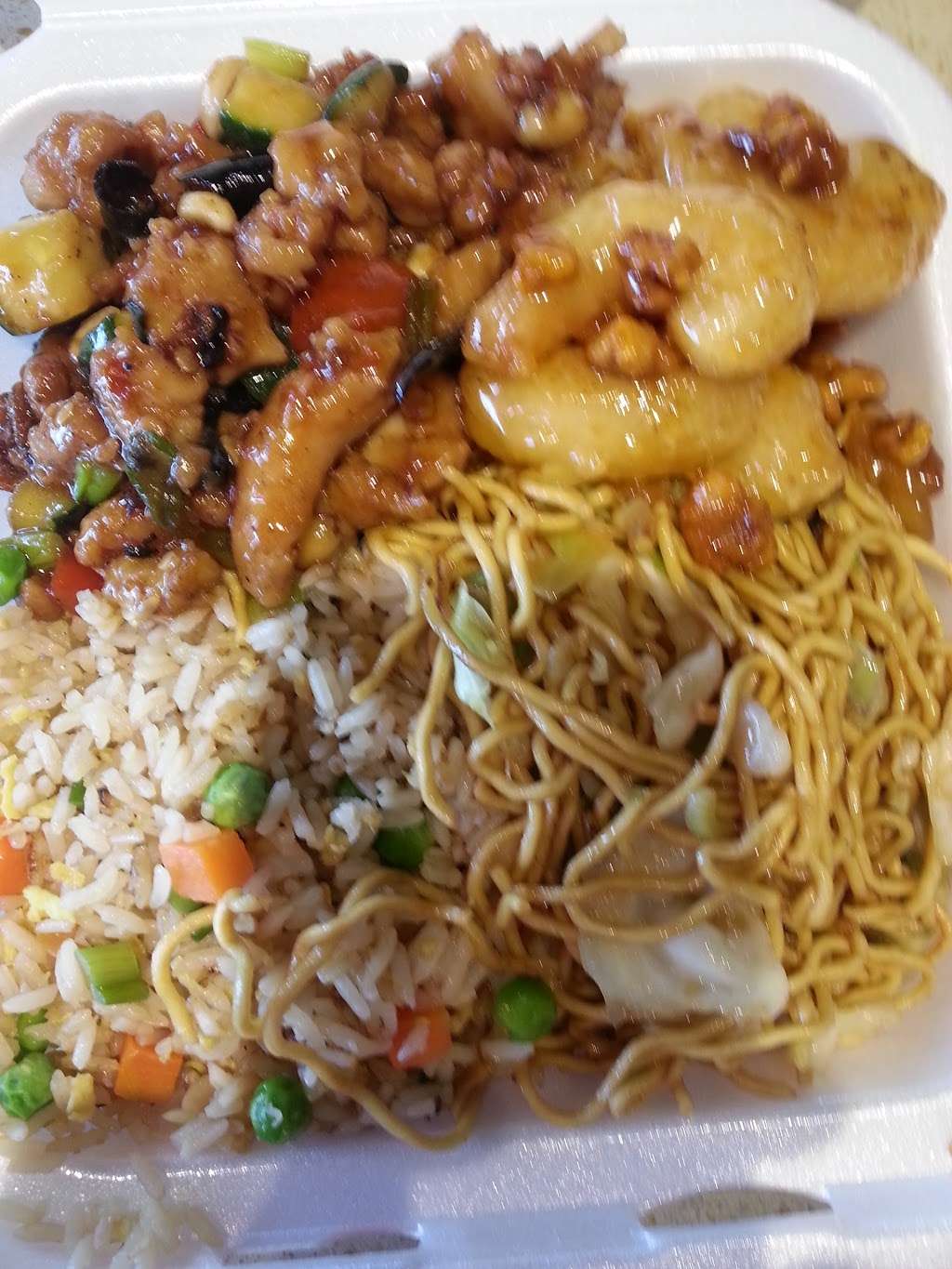 Panda Express | 558 Grand Ave, Walnut, CA 91789, USA | Phone: (909) 595-1633