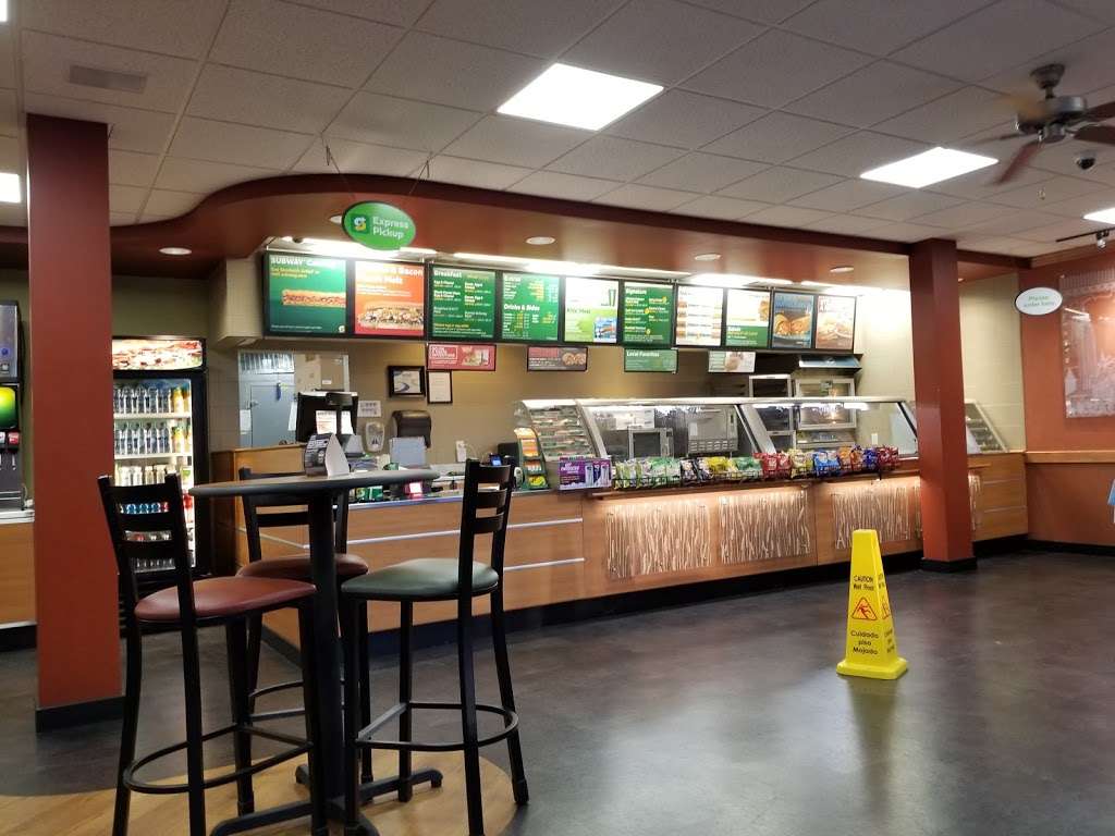 Subway | 245 Centerville Rd, Lancaster, PA 17603, USA | Phone: (717) 735-8383