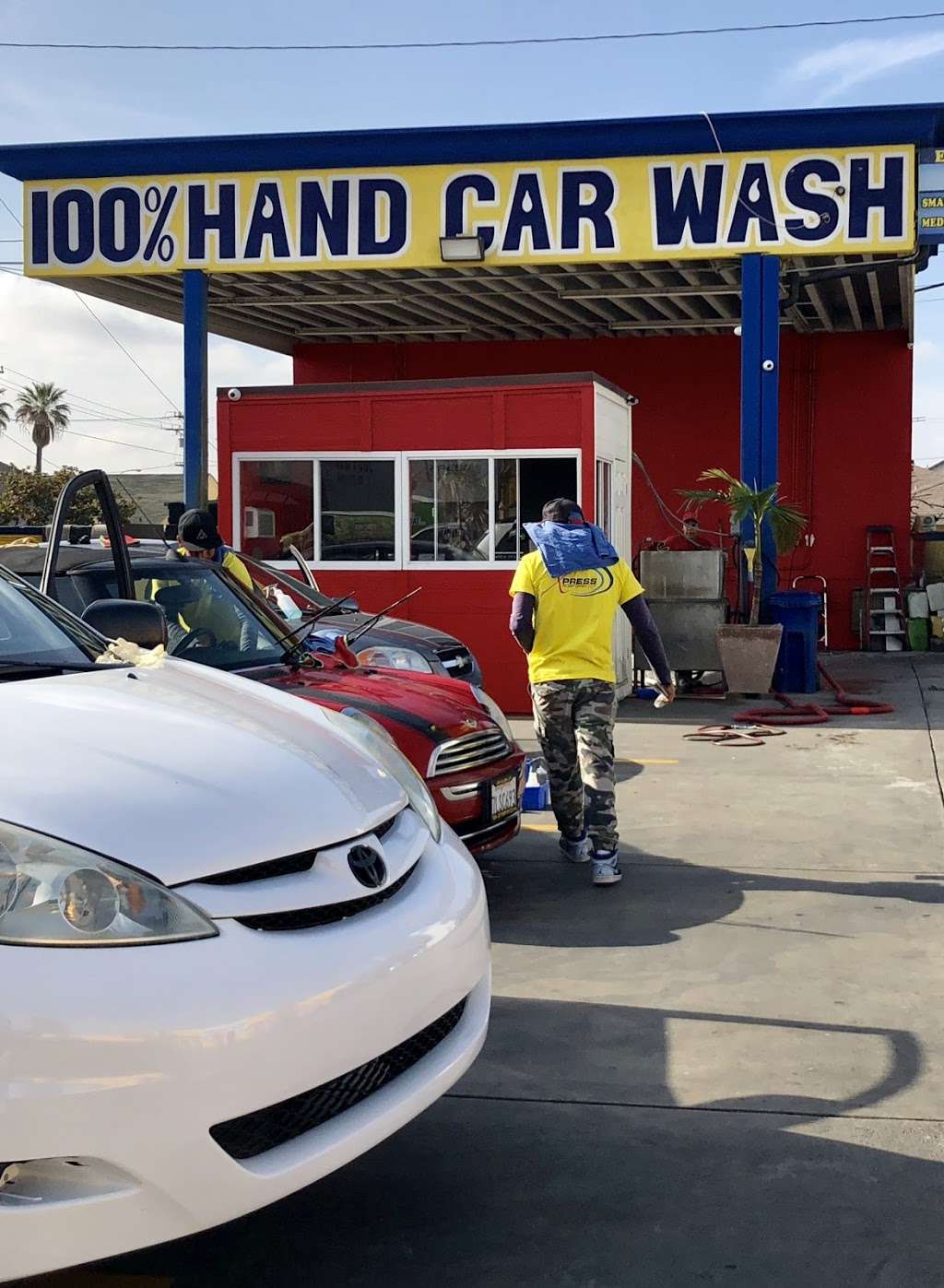 Xpress Wash Inc | 3021, 4950 Slauson Ave, Maywood, CA 90270, USA | Phone: (323) 560-8219