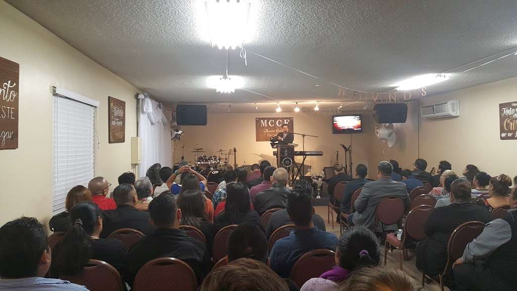 Ministerio Cristiano Caminando En Fe | 828 E Walnut Ave #C, Fullerton, CA 92831, USA | Phone: (714) 724-3431