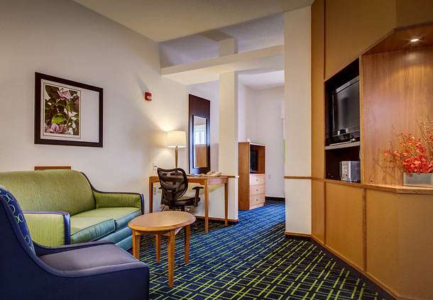 Fairfield Inn & Suites by Marriott Indianapolis Noblesville | 17960 Foundation Dr, Noblesville, IN 46060, USA | Phone: (317) 776-9900