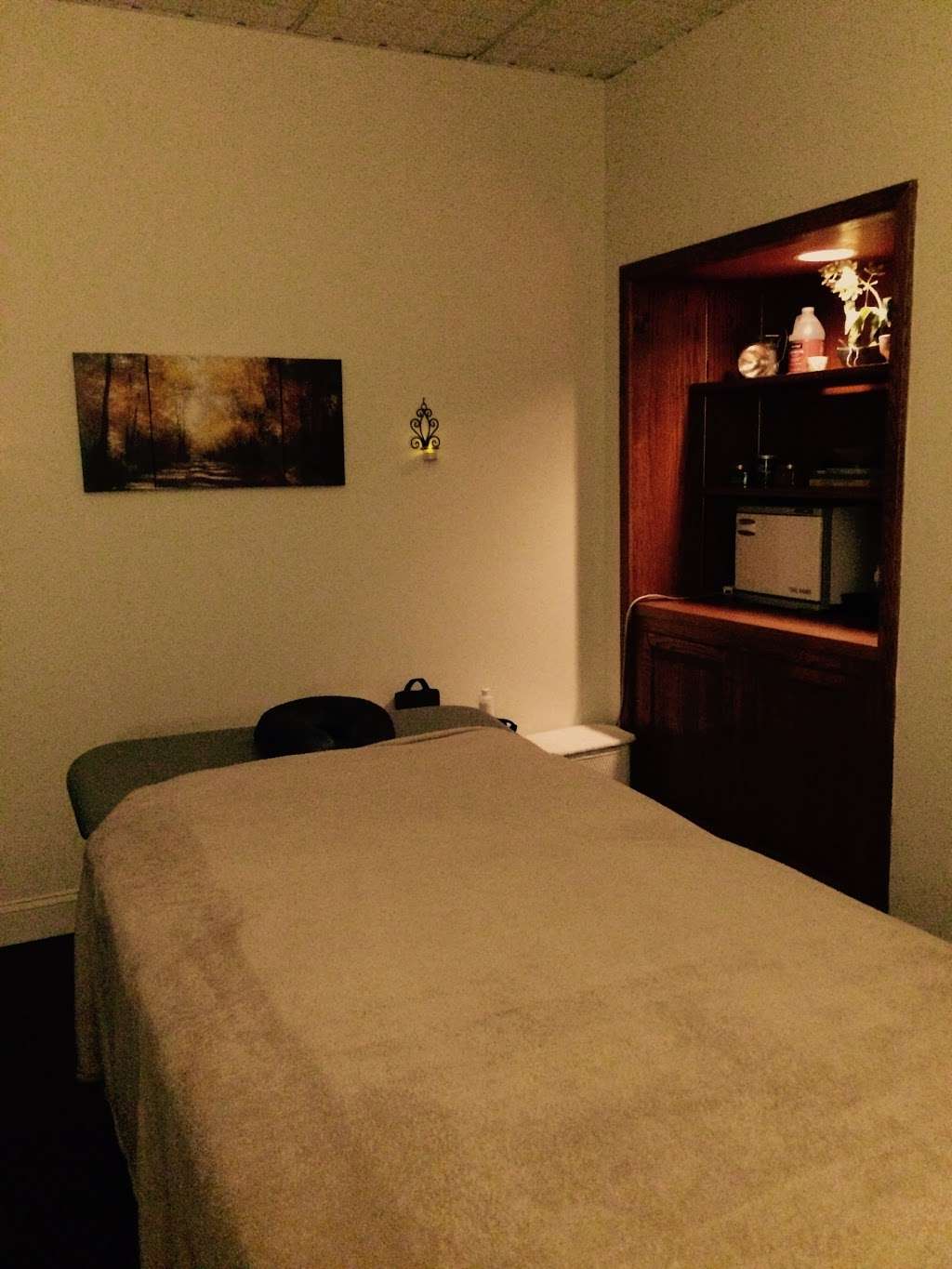 Summit Massage and Spa | 4446 Summit Bridge Rd #2, Middletown, DE 19709, USA | Phone: (302) 285-9539