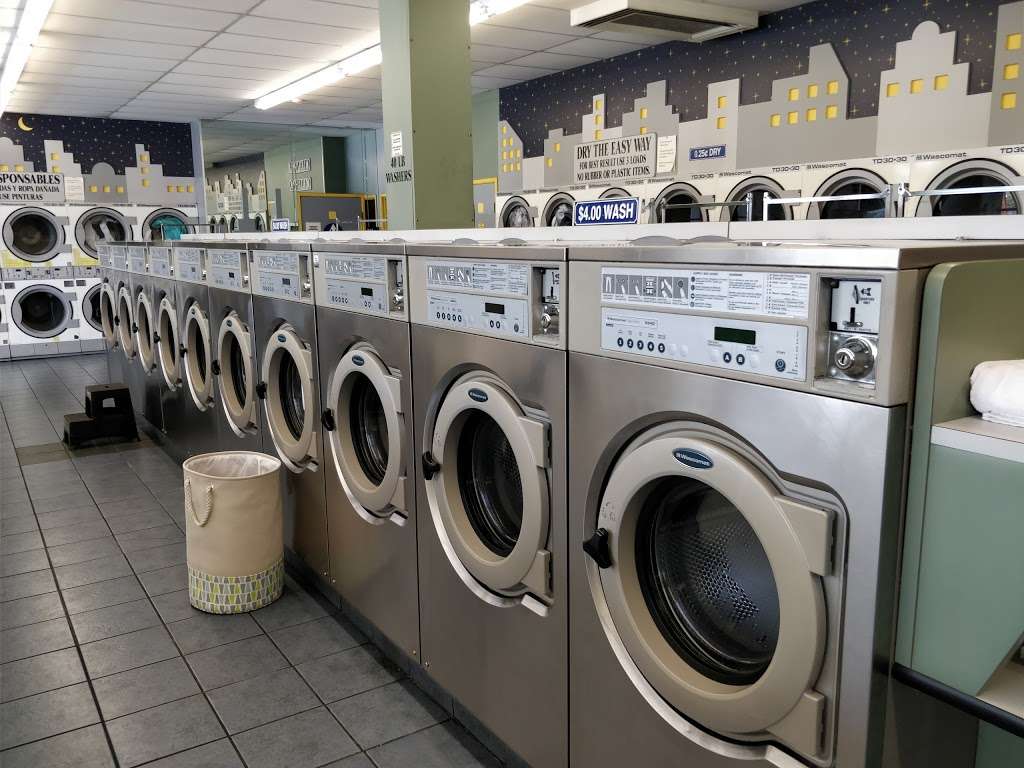 Norwalk Coin Laundry | 20300 Norwalk Blvd, Lakewood, CA 90715 | Phone: (562) 809-3433