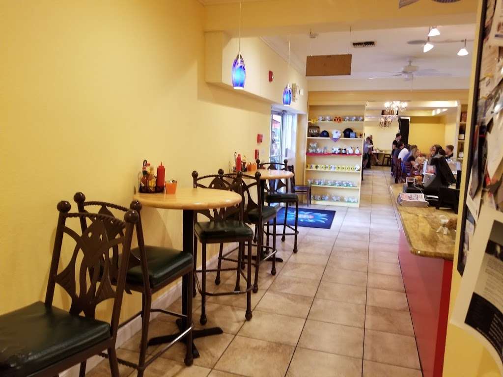 Dixie Cream Cafe | 434 Main St, Windermere, FL 34786, USA | Phone: (407) 217-5047