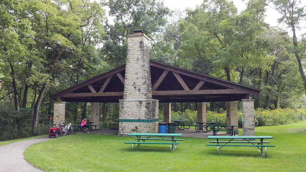 Les Arends Forest Preserve | 2S731 State Rte 31, Batavia, IL 60510, USA | Phone: (630) 232-5980