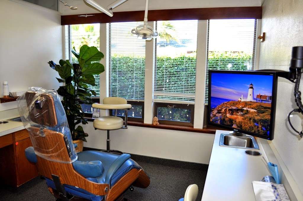 Landmark Dental Group | 3319 Mission Dr, Santa Cruz, CA 95065, USA | Phone: (831) 464-1372