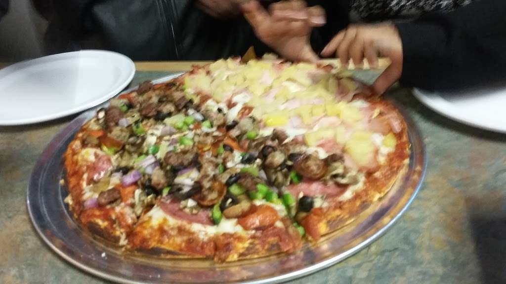 Mountain Mikes Pizza | 848 Willow Ave Suite C-D, Hercules, CA 94547, USA | Phone: (510) 245-1100