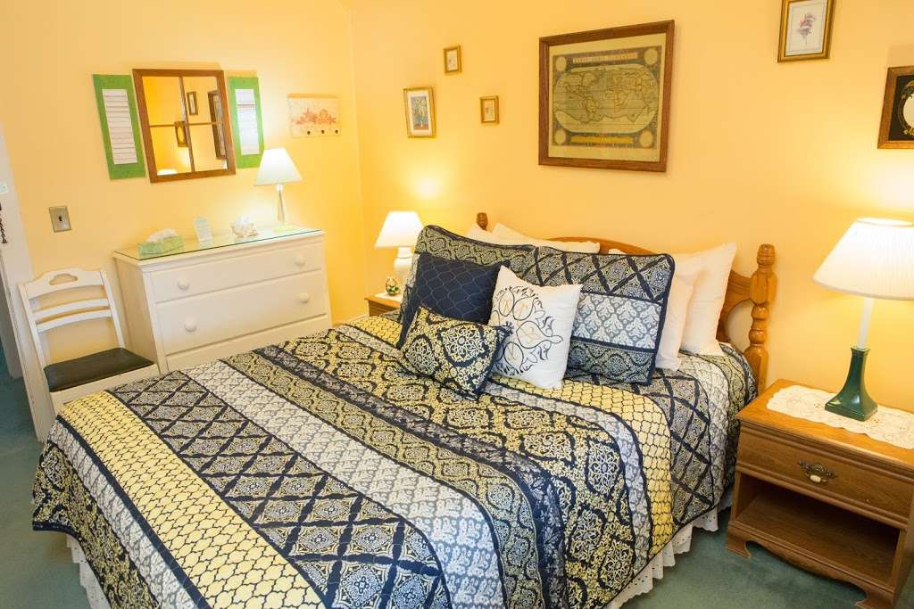 The Bentley Inn Bed & Breakfast | 694 Main Ave, Bay Head, NJ 08742 | Phone: (732) 892-9589