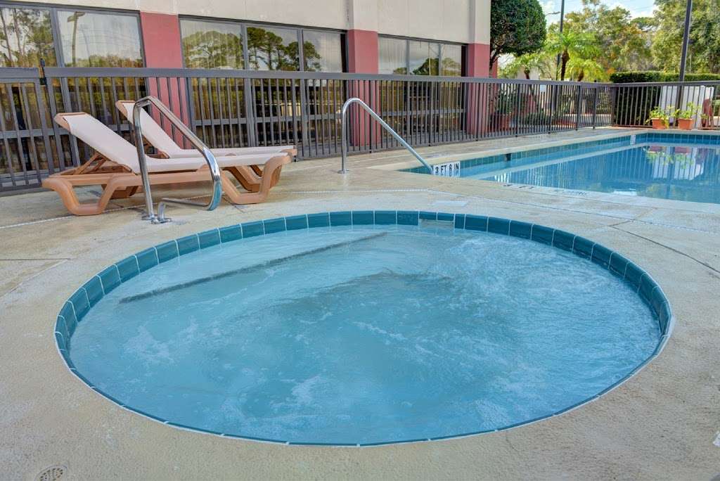 Hampton Inn Debary/Deltona | 308 Sunrise Blvd, DeBary, FL 32713, USA | Phone: (386) 668-5758