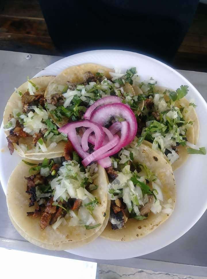 Tacos Chilo estilo Chilango | 1109 S Walton Walker Blvd, Dallas, TX 75211, USA | Phone: (214) 989-8768