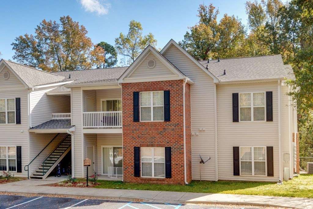Forest Oaks Apartment Homes | 1878 Gingercake Cir, Rock Hill, SC 29732 | Phone: (803) 994-9304