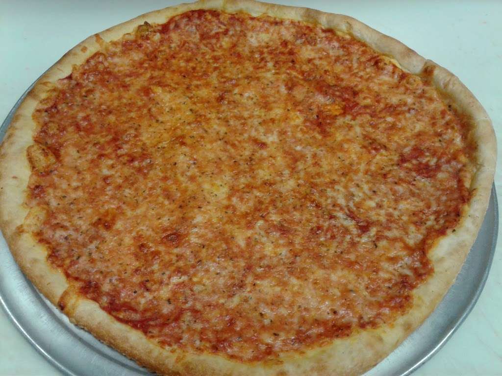 Rizanos Pizza and Pasta | 4012 S Rainbow Blvd N, Las Vegas, NV 89103, USA | Phone: (702) 362-7556