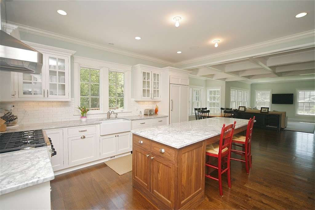 Five Mile River Kitchens | 279 Tokeneke Rd, Darien, CT 06820, USA | Phone: (203) 656-1776