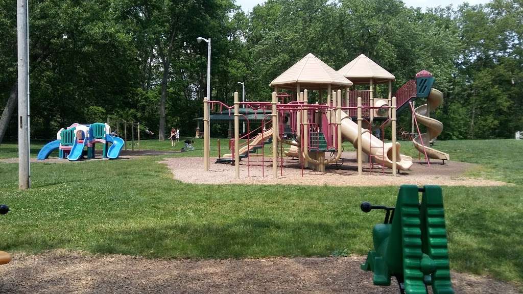 Arbuckle Acres Park | 200 N Green St, Brownsburg, IN 46112 | Phone: (317) 858-4172