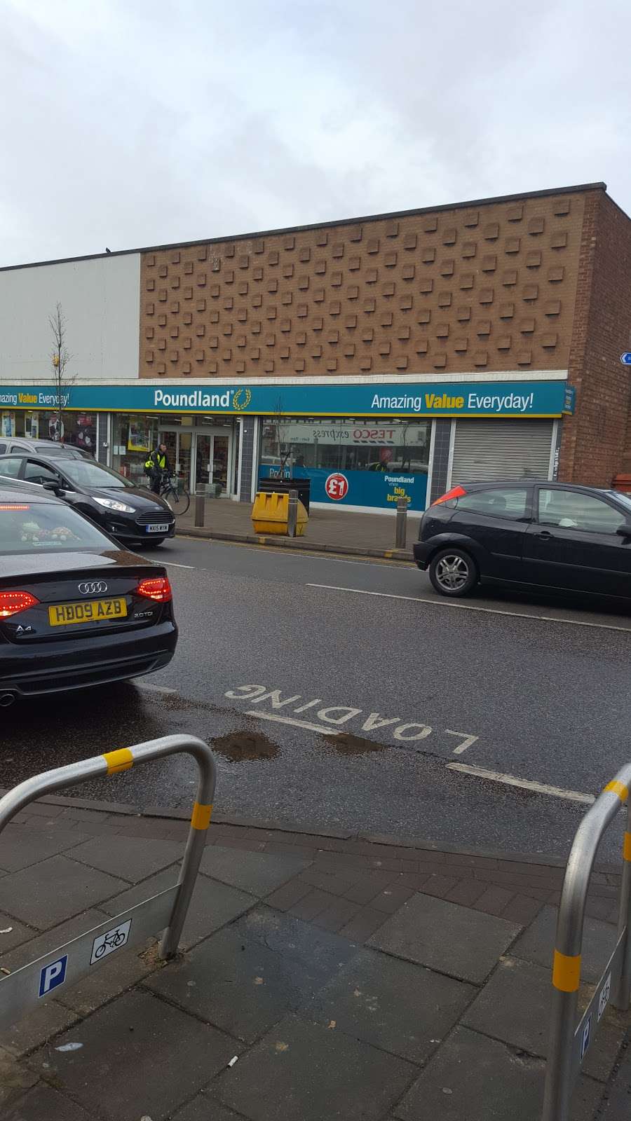 Poundland | 51-57 High Rd, Dagenham, Romford RM6 6QJ, UK | Phone: 020 8590 9547