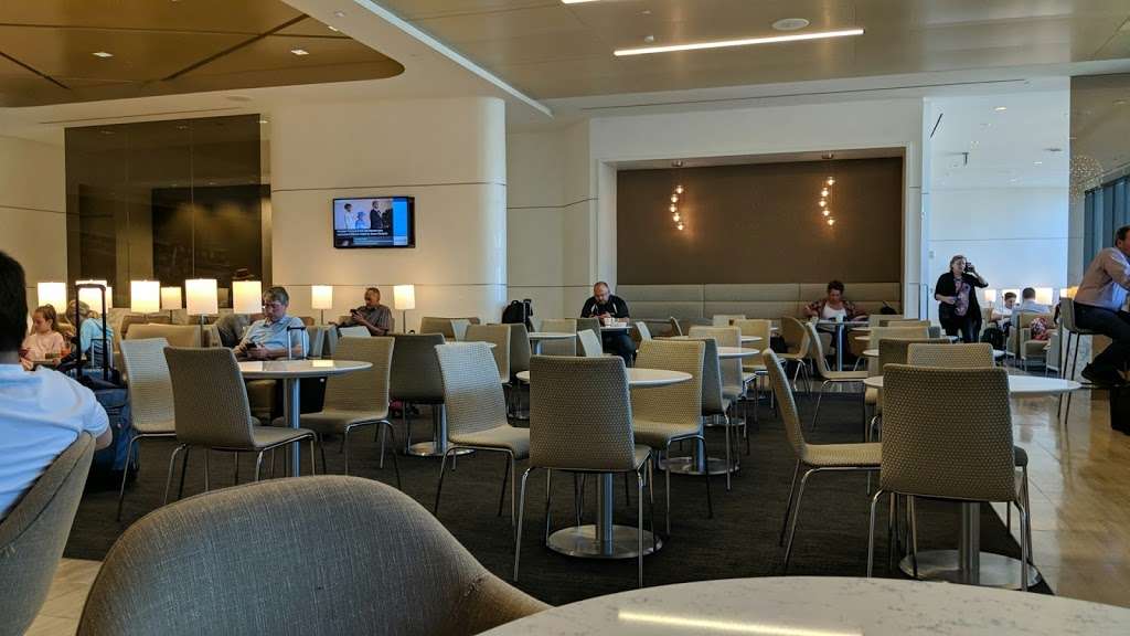 United Club | S Airport Blvd, San Francisco, CA 94128