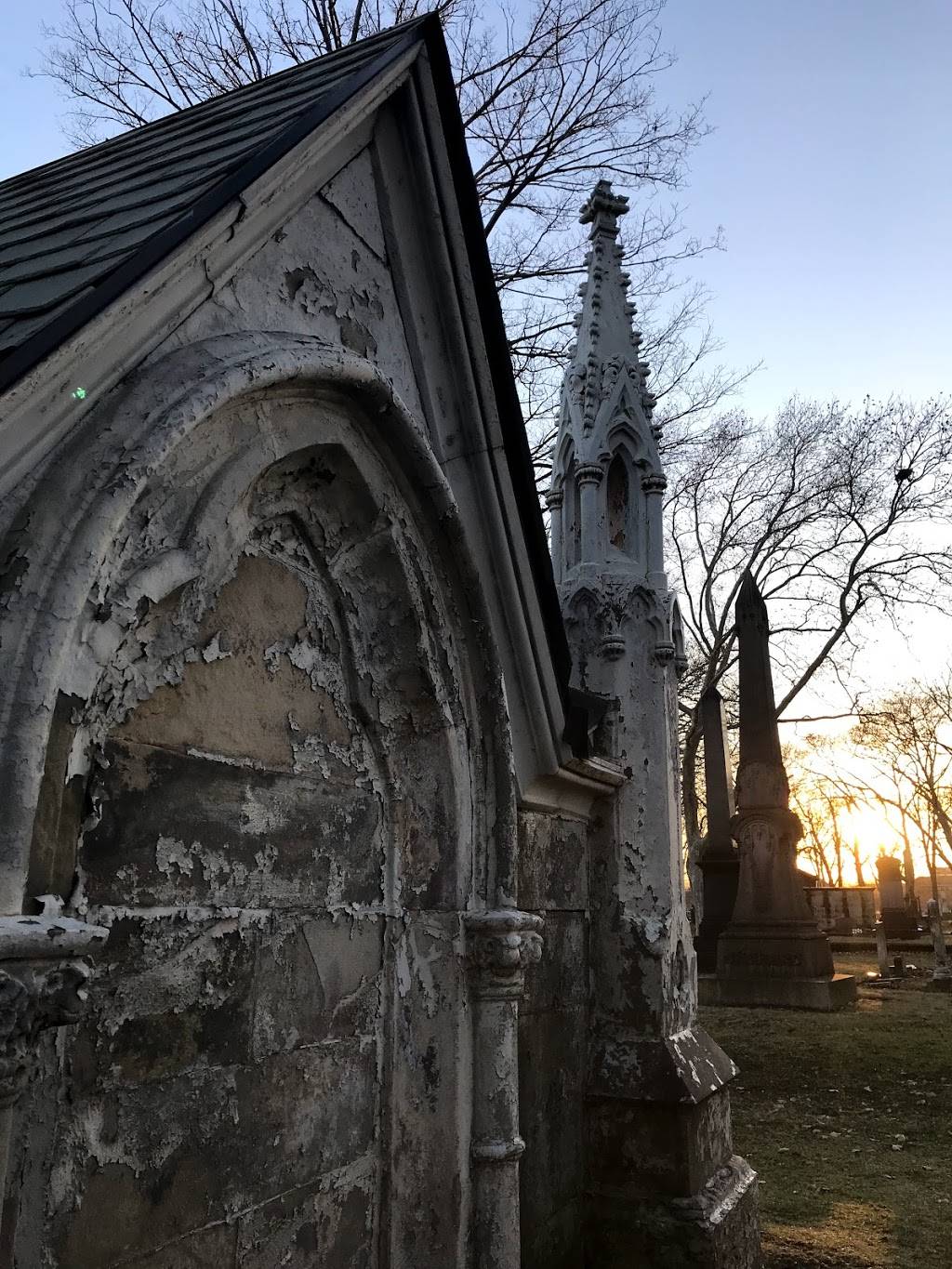 Woodland Cemetery | 6901 Woodland Ave, Cleveland, OH 44104, USA | Phone: (216) 319-2091