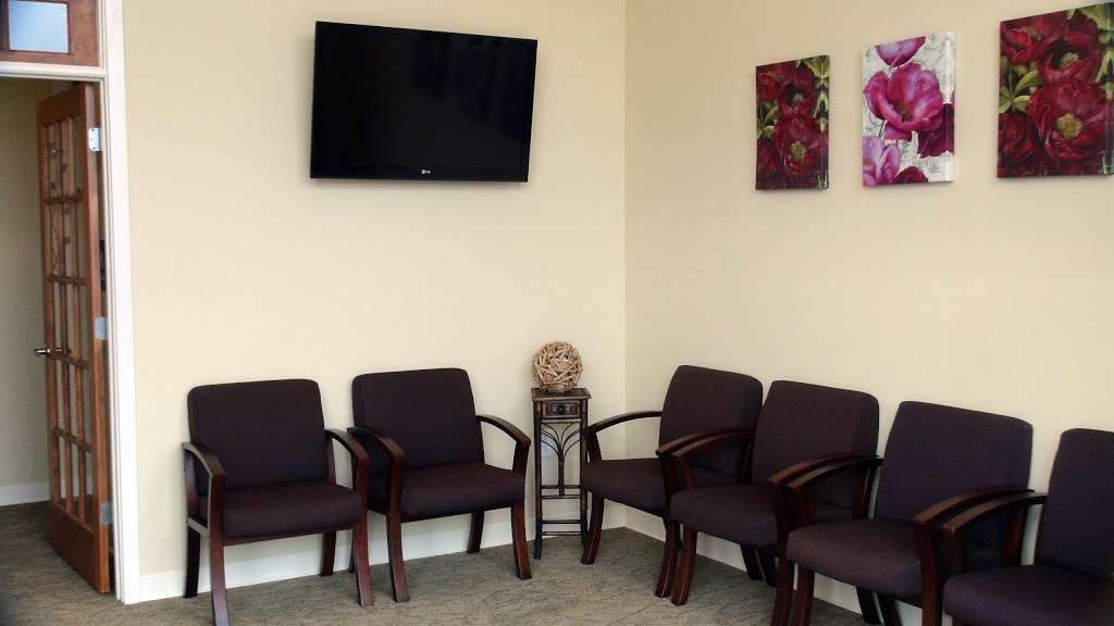 Center Square Family Dental | 120 Center Square Rd #205, Swedesboro, NJ 08085 | Phone: (856) 294-6767