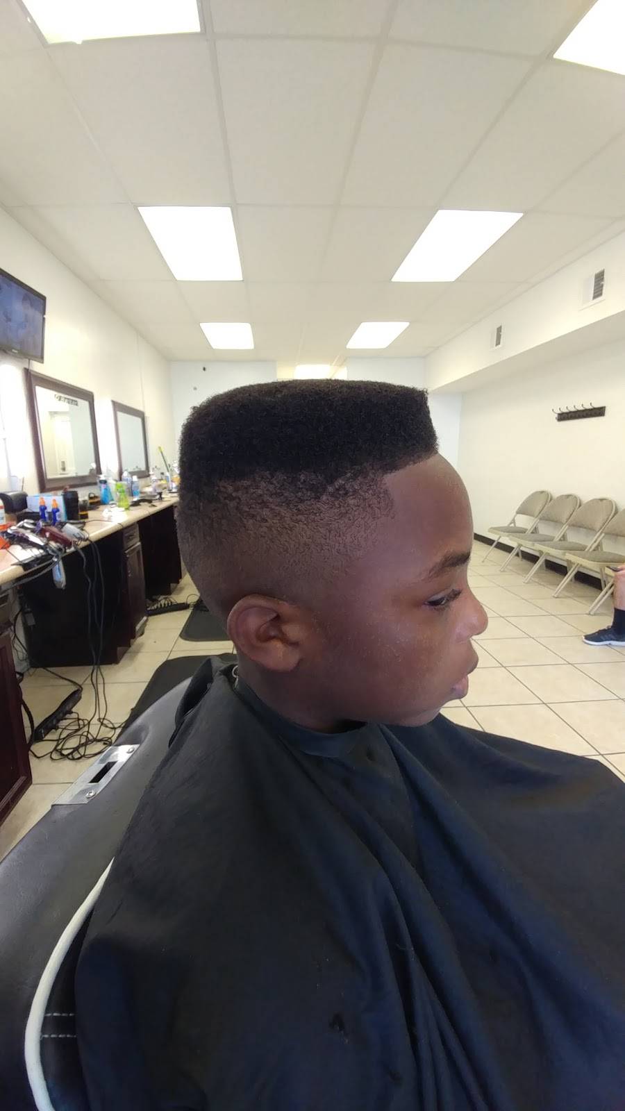 TRU FADE BARBERSHOP LLC. | 137 W Little Creek Rd, Norfolk, VA 23505, USA | Phone: (757) 238-0387