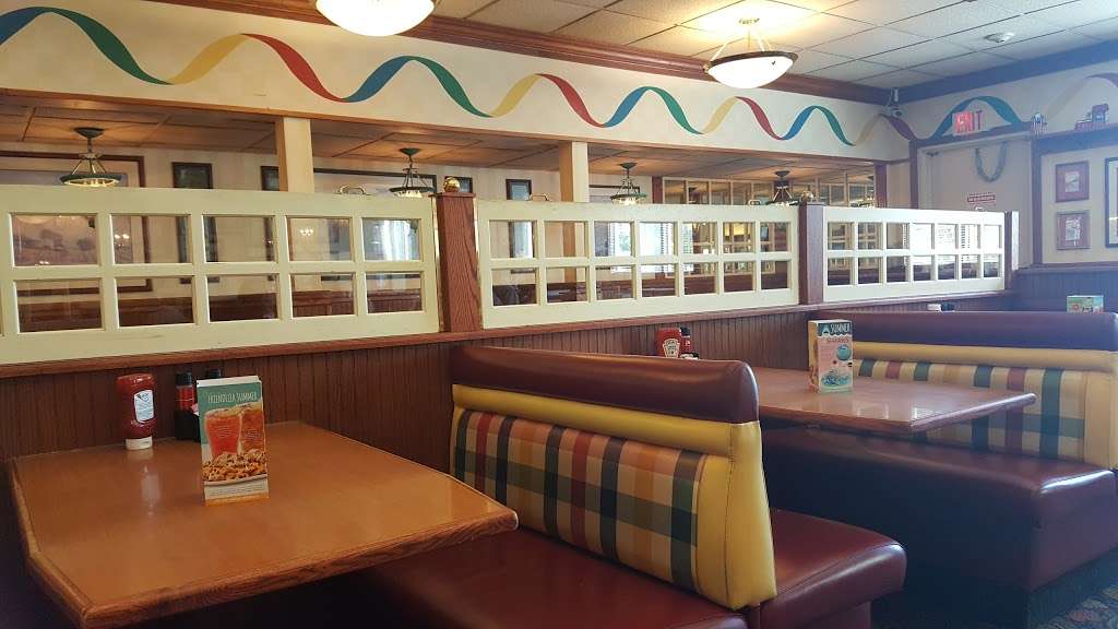 Friendlys | 6894 Hamilton Blvd, Trexlertown, PA 18087 | Phone: (610) 395-1917