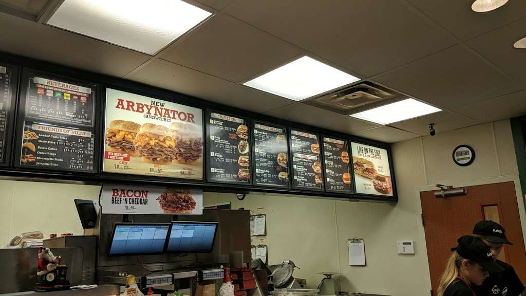 Arbys | 12891 Braemar Village Pz, Bristow, VA 20136, USA | Phone: (703) 257-9563