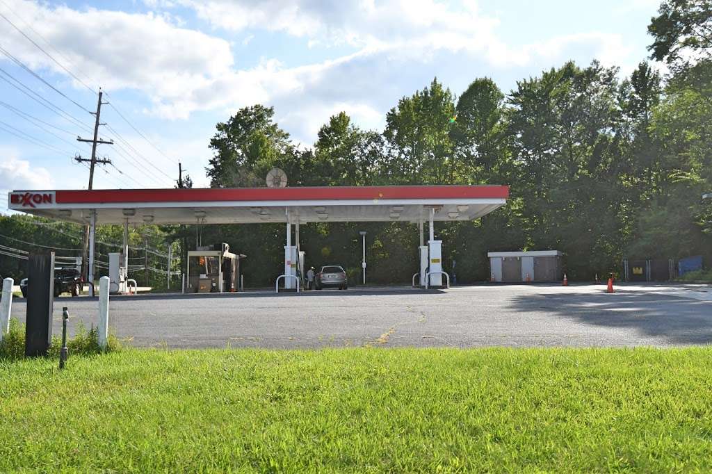 Exxon | 4041 US-1, Monmouth Junction, NJ 08852, USA | Phone: (732) 821-4740