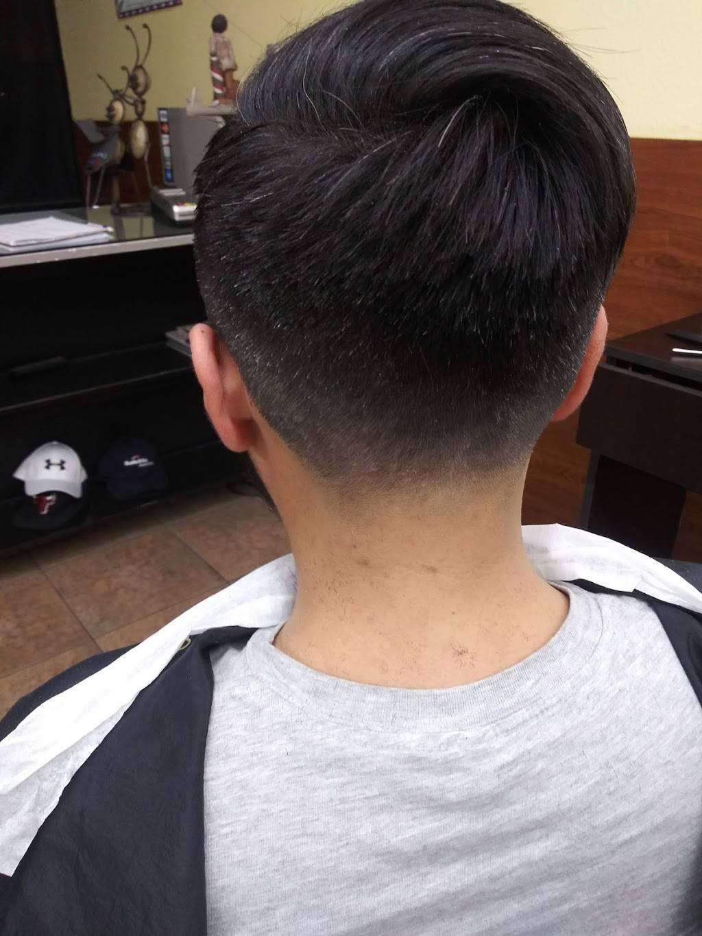 Mirandas Barber Shop | 10839 E Apache Trail #111, Apache Junction, AZ 85120, USA | Phone: (480) 380-9640