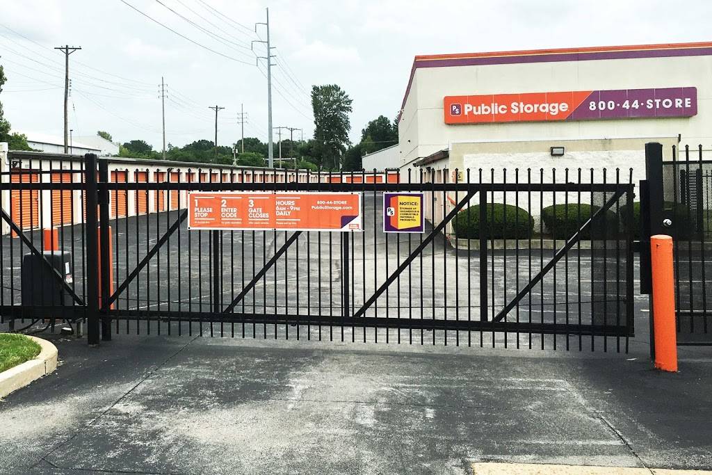 Public Storage | 9030 Watson Rd, St. Louis, MO 63126, USA | Phone: (314) 635-7525