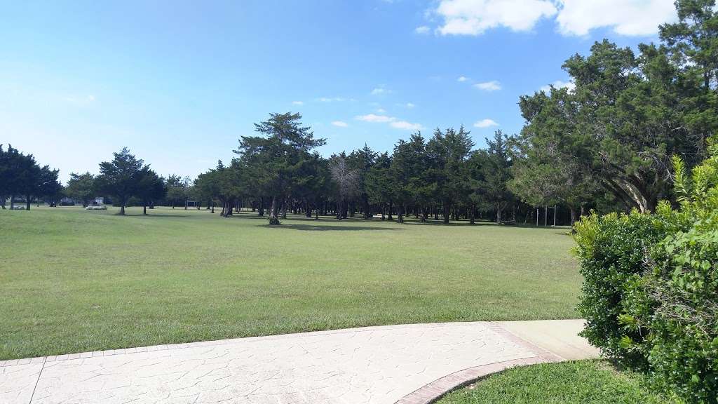 Longhorn Park | 425 E Parkerville Rd, Cedar Hill, TX 75104, USA