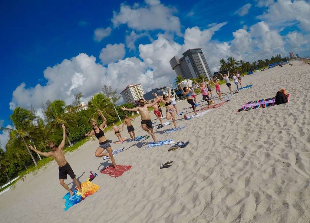 Fort Lauderdale Beach Yoga & Fitness by Donation | 870 N Fort Lauderdale Beach Blvd, Fort Lauderdale, FL 33304, USA | Phone: (954) 609-9074