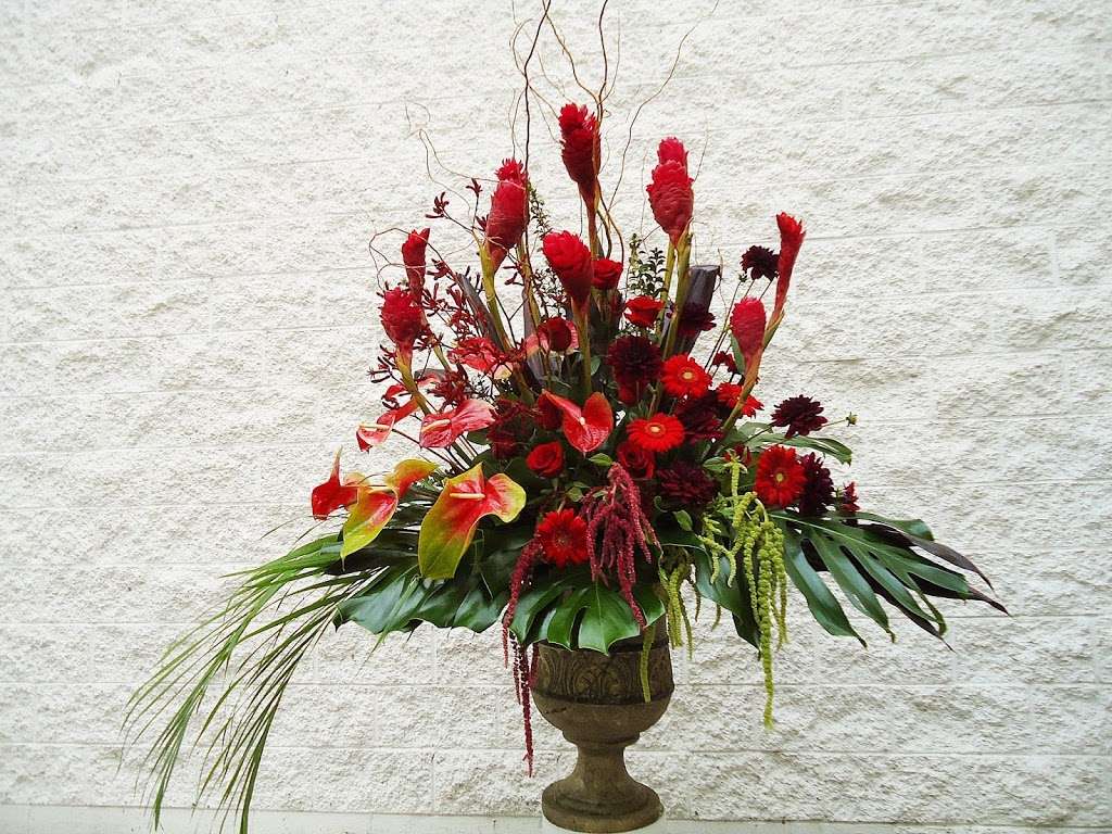 Four Seasons Flowers | 13289 Black Mountain Rd, San Diego, CA 92129, USA | Phone: (858) 484-7700