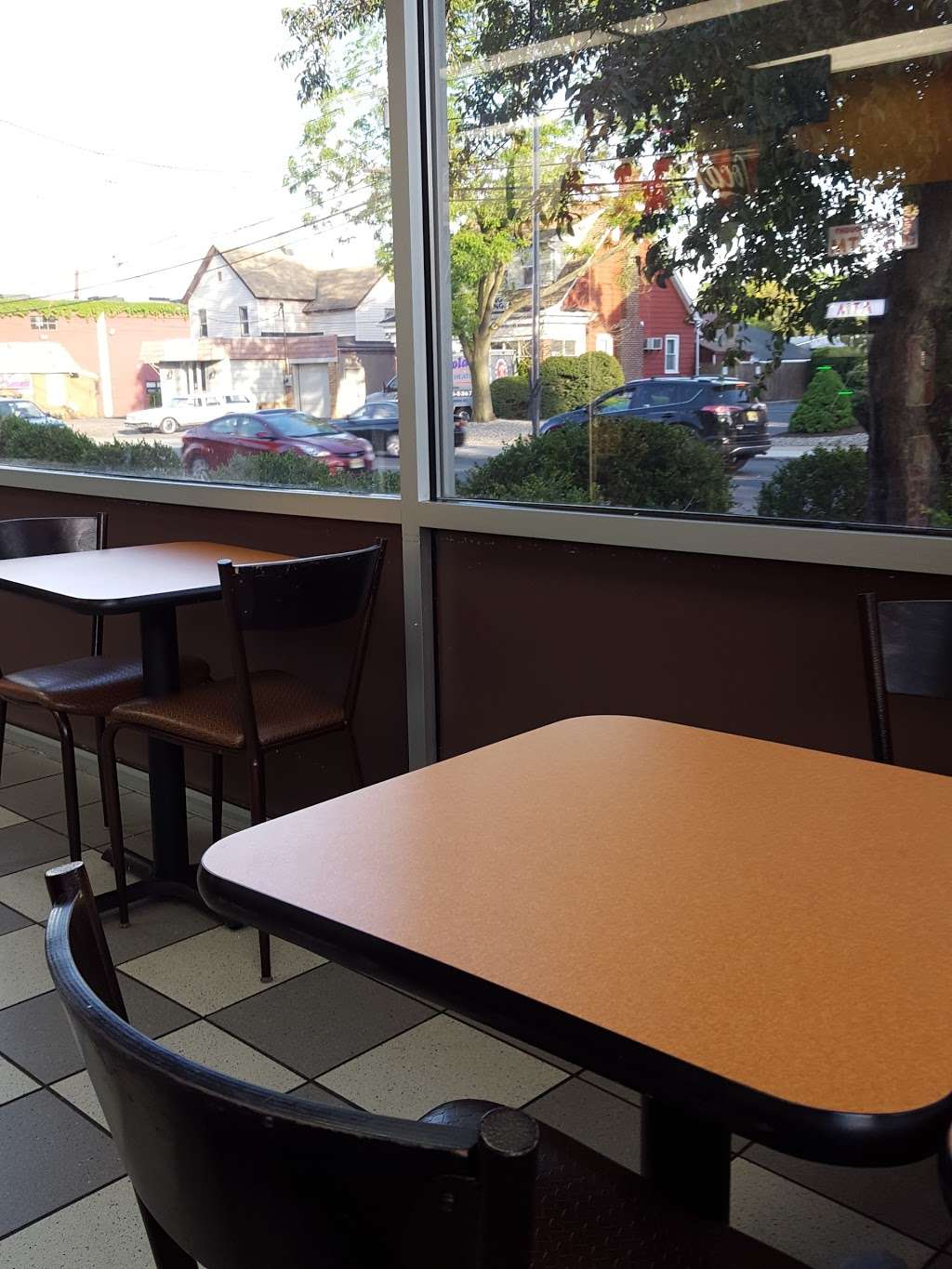 Dunkin Donuts | 333 N Ave E, Cranford, NJ 07016, USA | Phone: (908) 325-6693