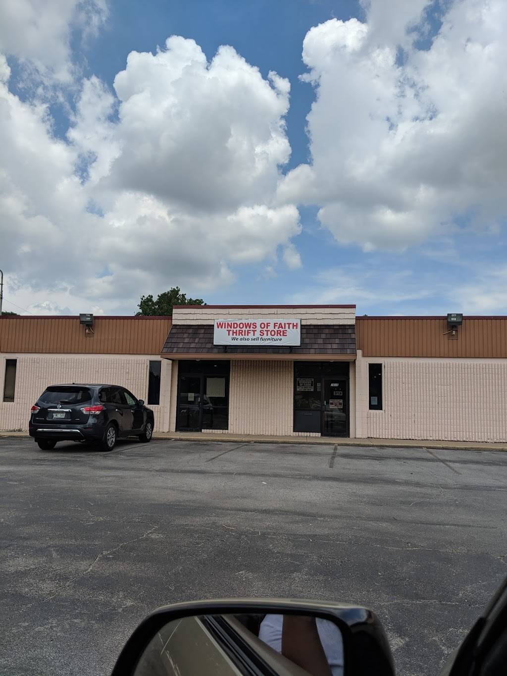 Windows of Faith Thrift Store, 2816 Ames Ave, Omaha, NE 68111, USA