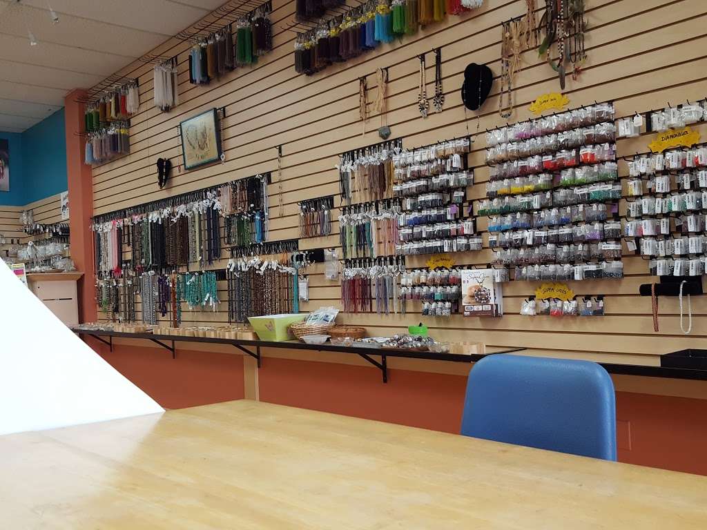 Bead Boutique | 508 NW Englewood Rd, Kansas City, MO 64118 | Phone: (816) 455-0090