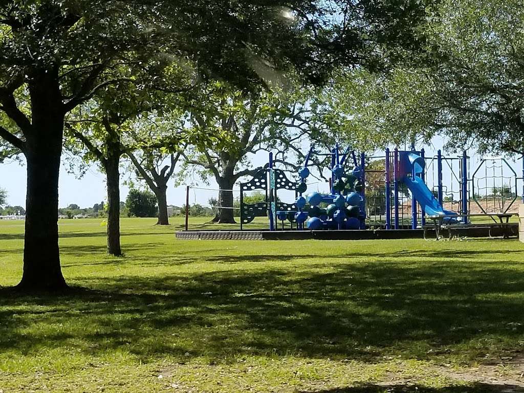 Jones Creek Ranch Park | 7714 Farm to Market 359, Richmond, TX 77406, USA | Phone: (832) 471-2775