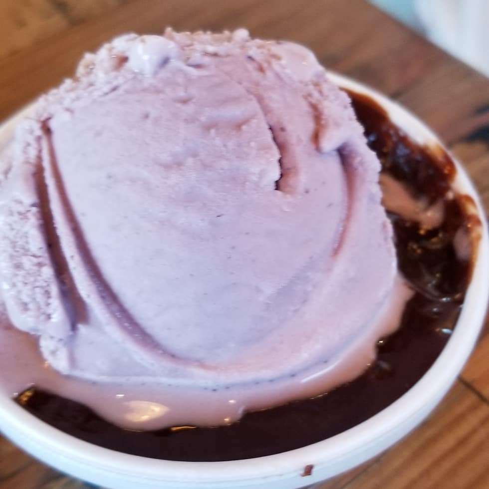 The Chocolate Moose-Brown County | 278 Van Buren St, Nashville, IN 47448, USA | Phone: (812) 200-3101