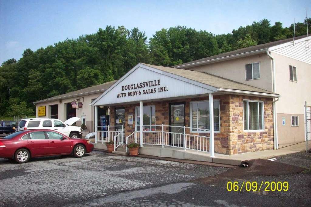 Douglassville Auto Body & Sales | 1501 Benjamin Franklin Hwy, Douglassville, PA 19518, USA | Phone: (610) 326-0422