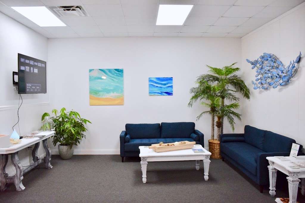 Quest Chiropractic | Spring Hill Plaza, 701 E 3rd Ave #5, New Smyrna Beach, FL 32169 | Phone: (386) 682-8869