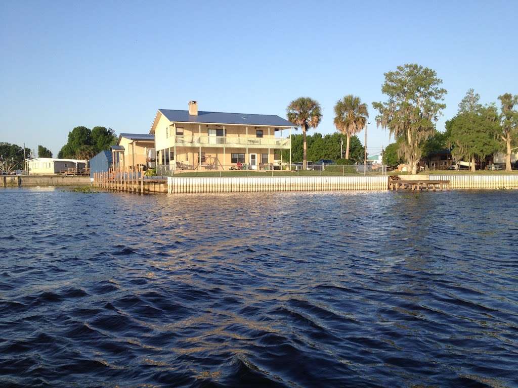 Lake Hatcineha Resort and RV Park | 151 Catfish St, Haines City, FL 33844, USA | Phone: (863) 242-0174