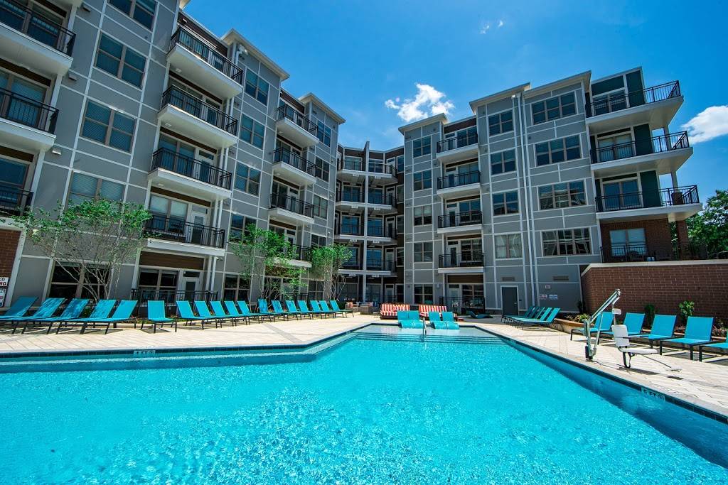 The Collective Apartments | 2300 N Davidson St, Charlotte, NC 28205, USA | Phone: (704) 253-4444