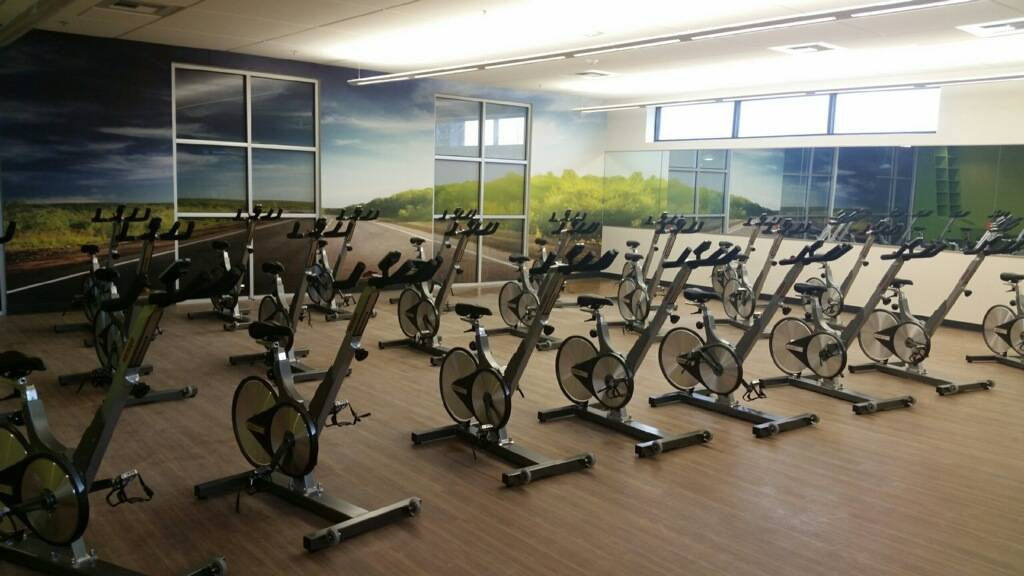 In-Shape Health Clubs | 5423 Calloway Dr, Bakersfield, CA 93312, USA | Phone: (661) 387-8120