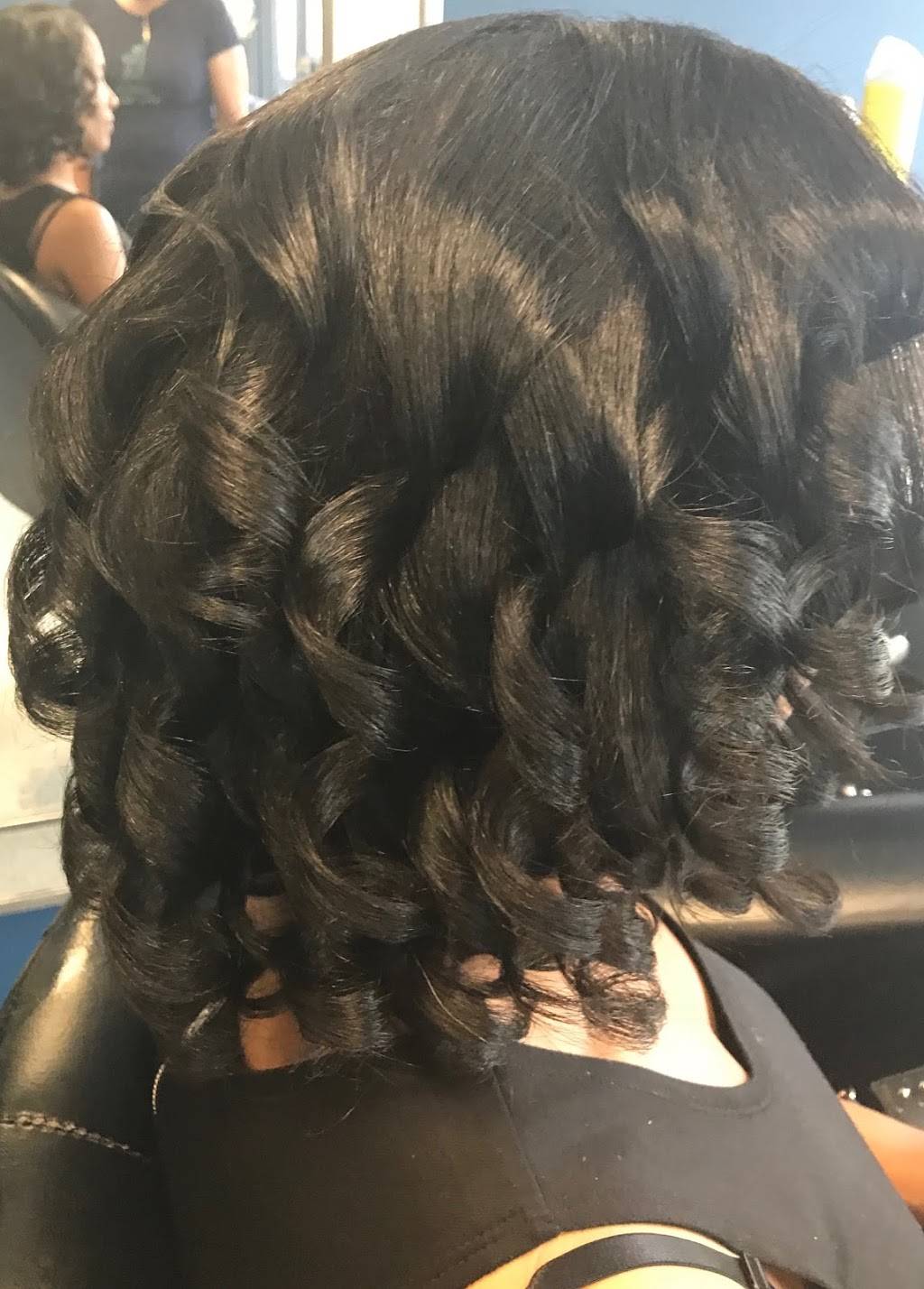 Dominican Touch Hair Salon | 446 McGill Ave NW, Concord, NC 28027, USA | Phone: (704) 787-8854