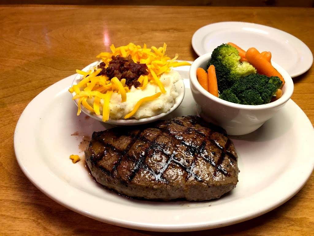 Texas Roadhouse | 2317 Lincoln Hwy E, Lancaster, PA 17602 | Phone: (717) 394-6161