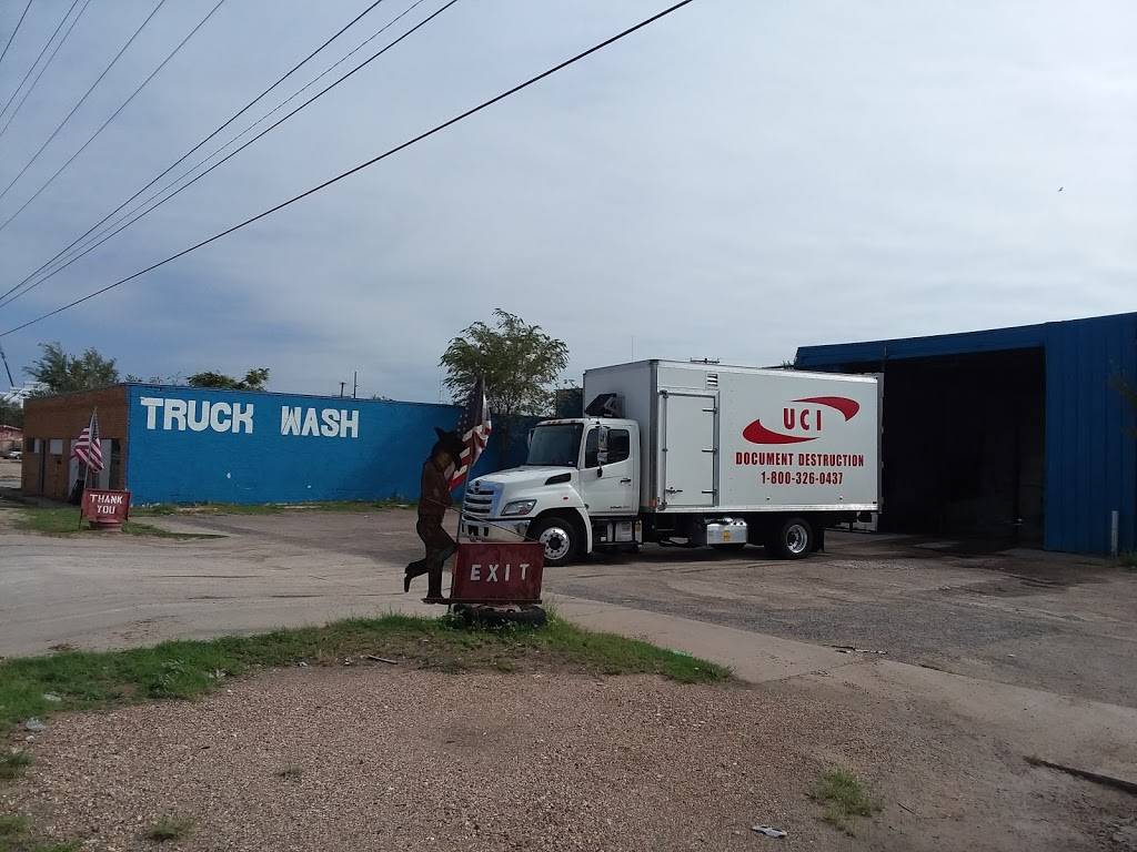Big Tex Truck Wash | 3605 Avenue A, Lubbock, TX 79404, USA | Phone: (806) 632-8499