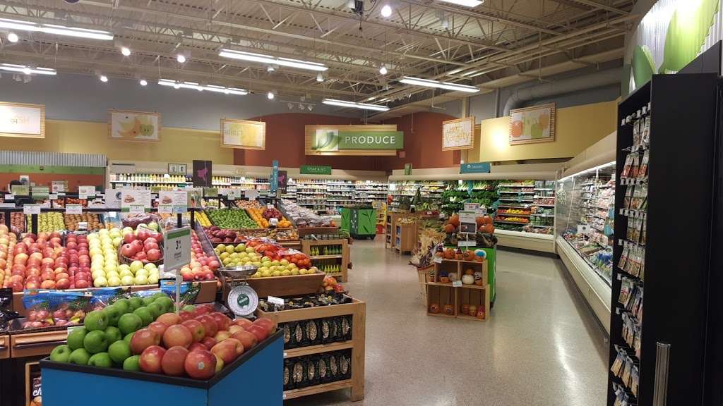 Publix Super Market at Osceola Village | 3040 Dyer Blvd, Kissimmee, FL 34741, USA | Phone: (407) 933-0172