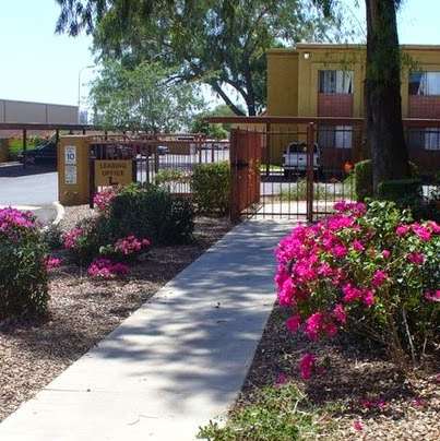 Acacia Pointe Apartments | 8344 N 67th Ave, Glendale, AZ 85302, USA | Phone: (623) 842-1522