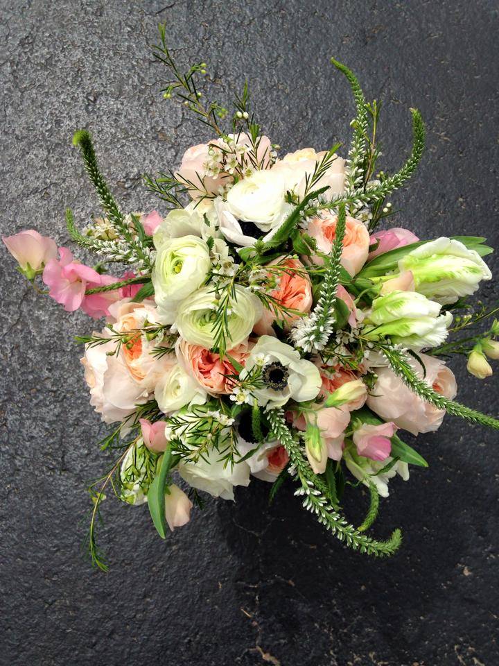 Annas Flowers & Gifts | 7848 Church St #2403, Millington, TN 38053, USA | Phone: (901) 873-4216