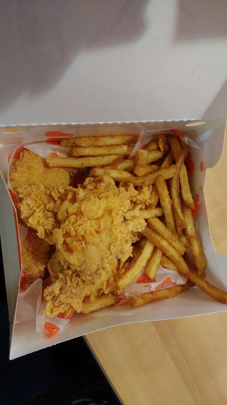 Popeyes Louisiana Kitchen | 3430 E Franklin Blvd, Gastonia, NC 28056, USA | Phone: (704) 866-7470