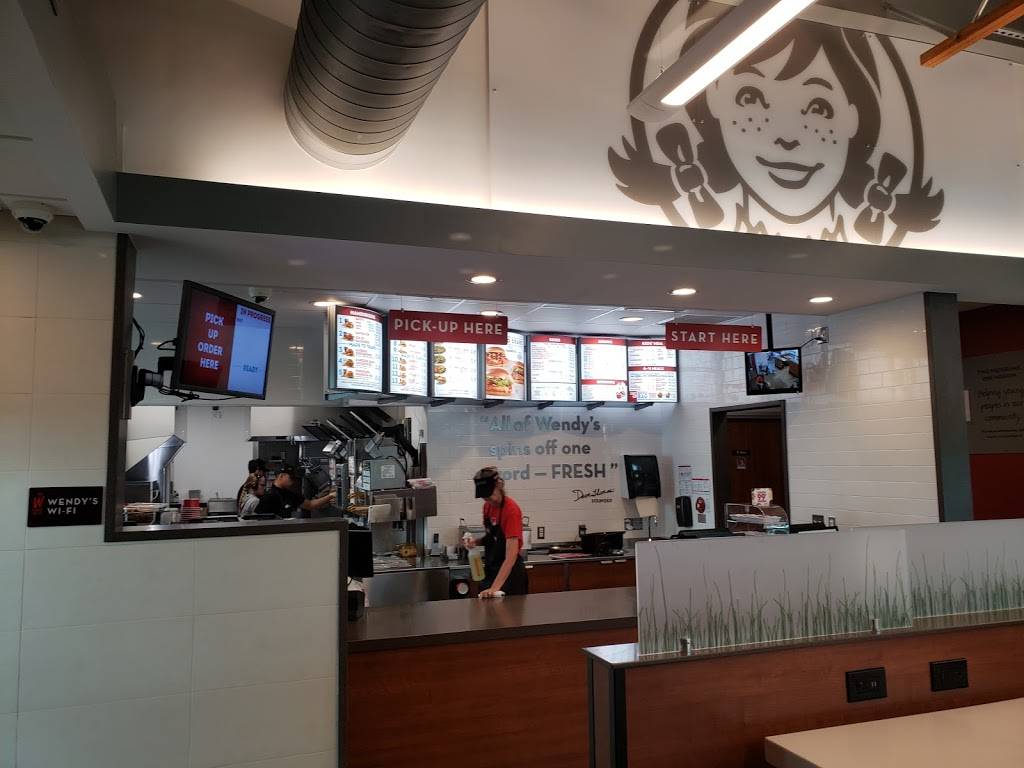 Wendys | 17951 N Dale Mabry Hwy, Lutz, FL 33548, USA | Phone: (813) 265-6774