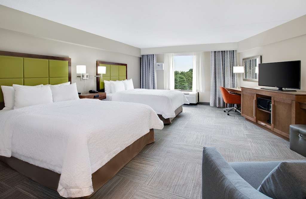 Hampton Inn Lancaster | 545 Greenfield Rd, Lancaster, PA 17601, USA | Phone: (717) 299-1200